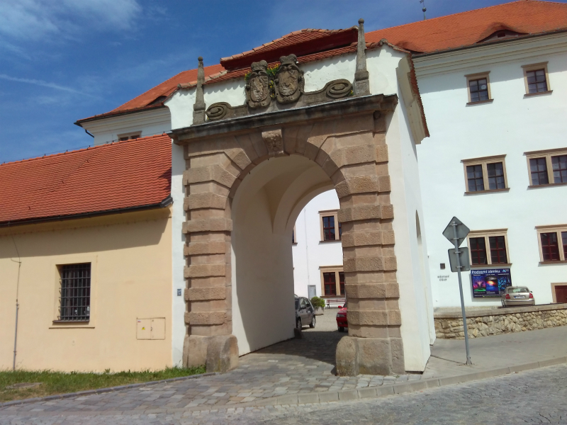 Zámecká brána Uherský Ostroh
